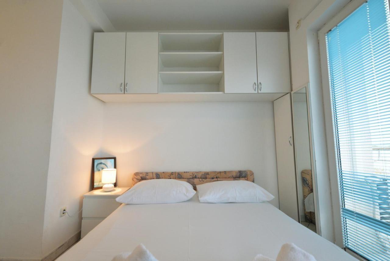 Apartman Mana, Murter Exterior photo