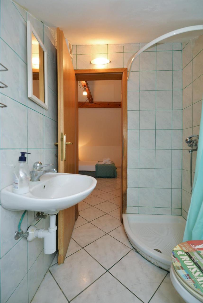 Apartman Mana, Murter Exterior photo